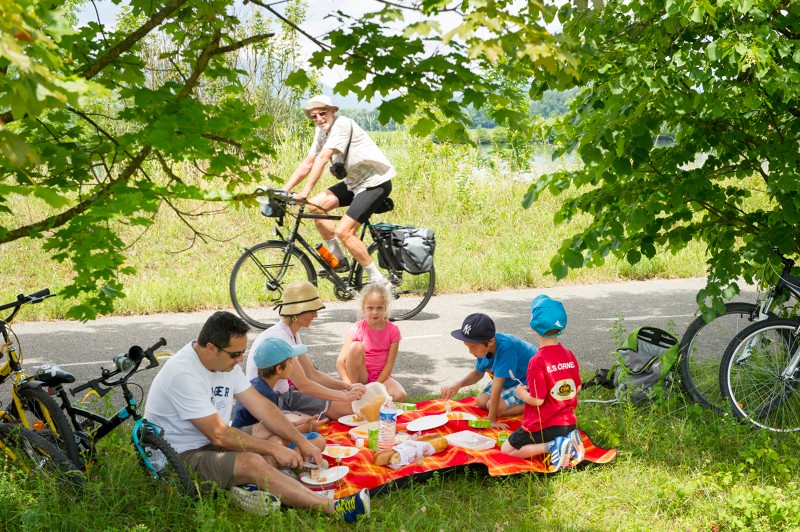 circuits velo bugey gite accueil velo